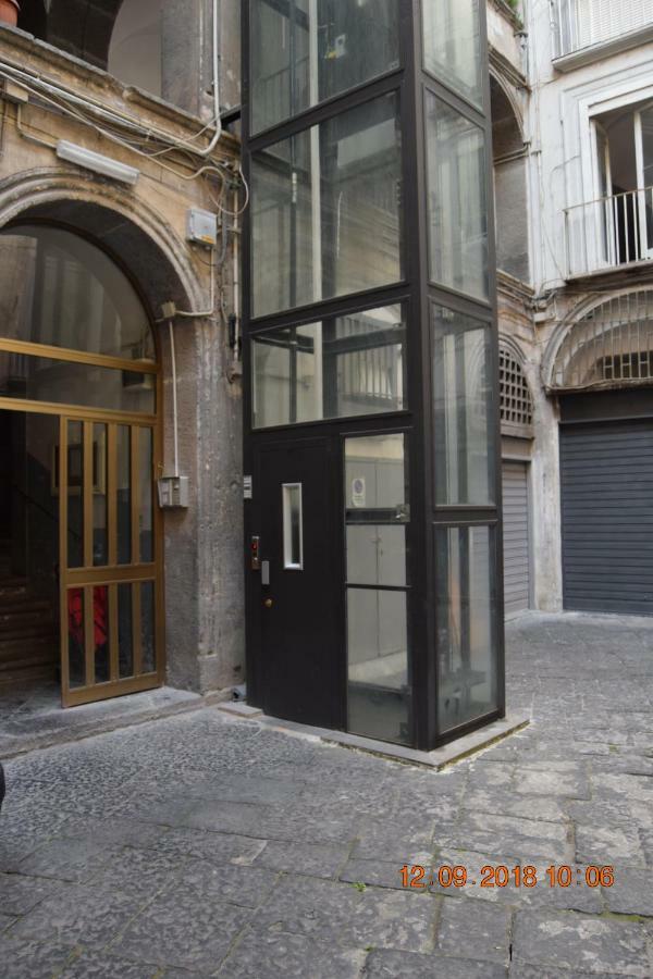 Bed and Breakfast Domus San Biagio 14 à Naples Extérieur photo