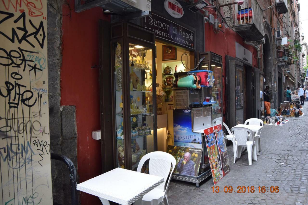 Bed and Breakfast Domus San Biagio 14 à Naples Extérieur photo