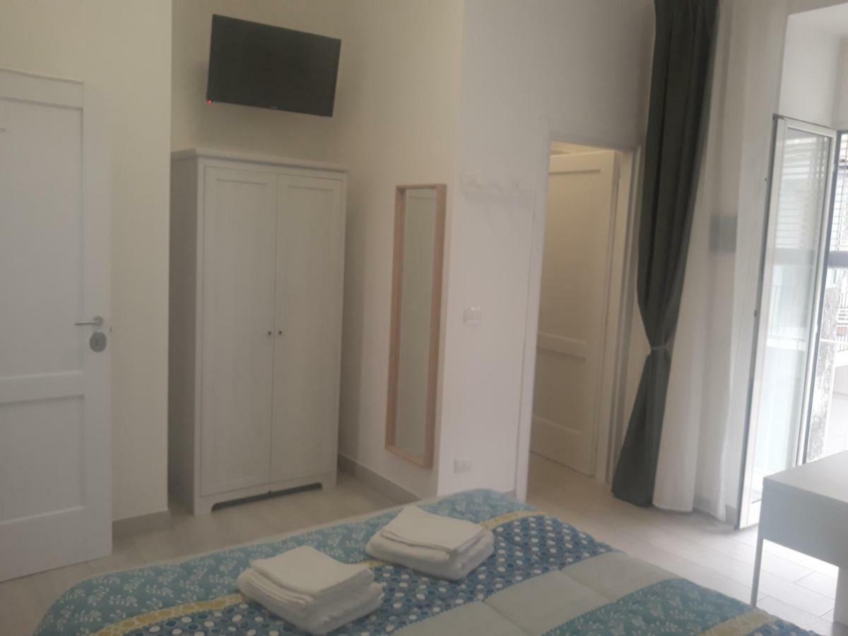 Bed and Breakfast Domus San Biagio 14 à Naples Extérieur photo