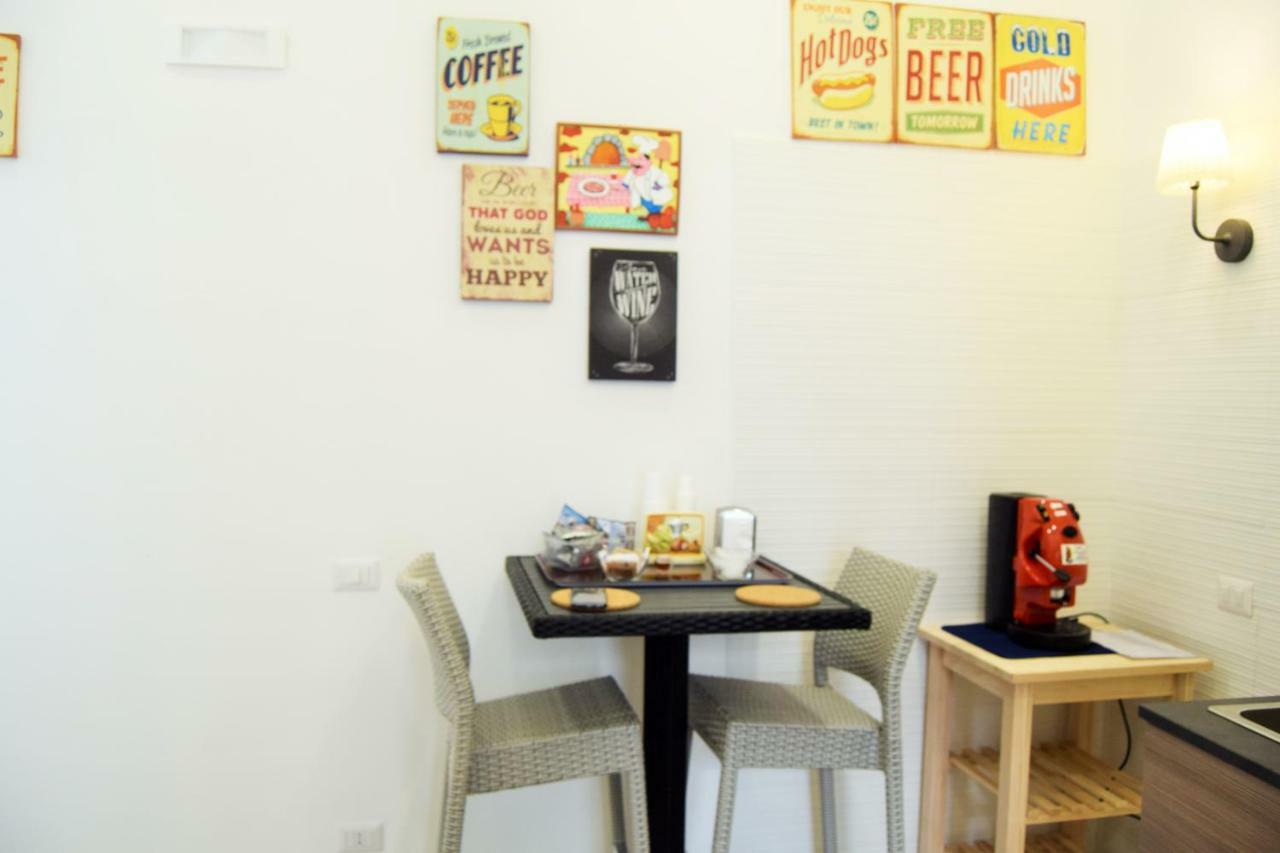 Bed and Breakfast Domus San Biagio 14 à Naples Extérieur photo